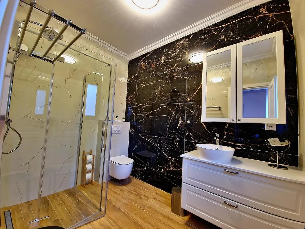 Luxury Villa Laura Malinska