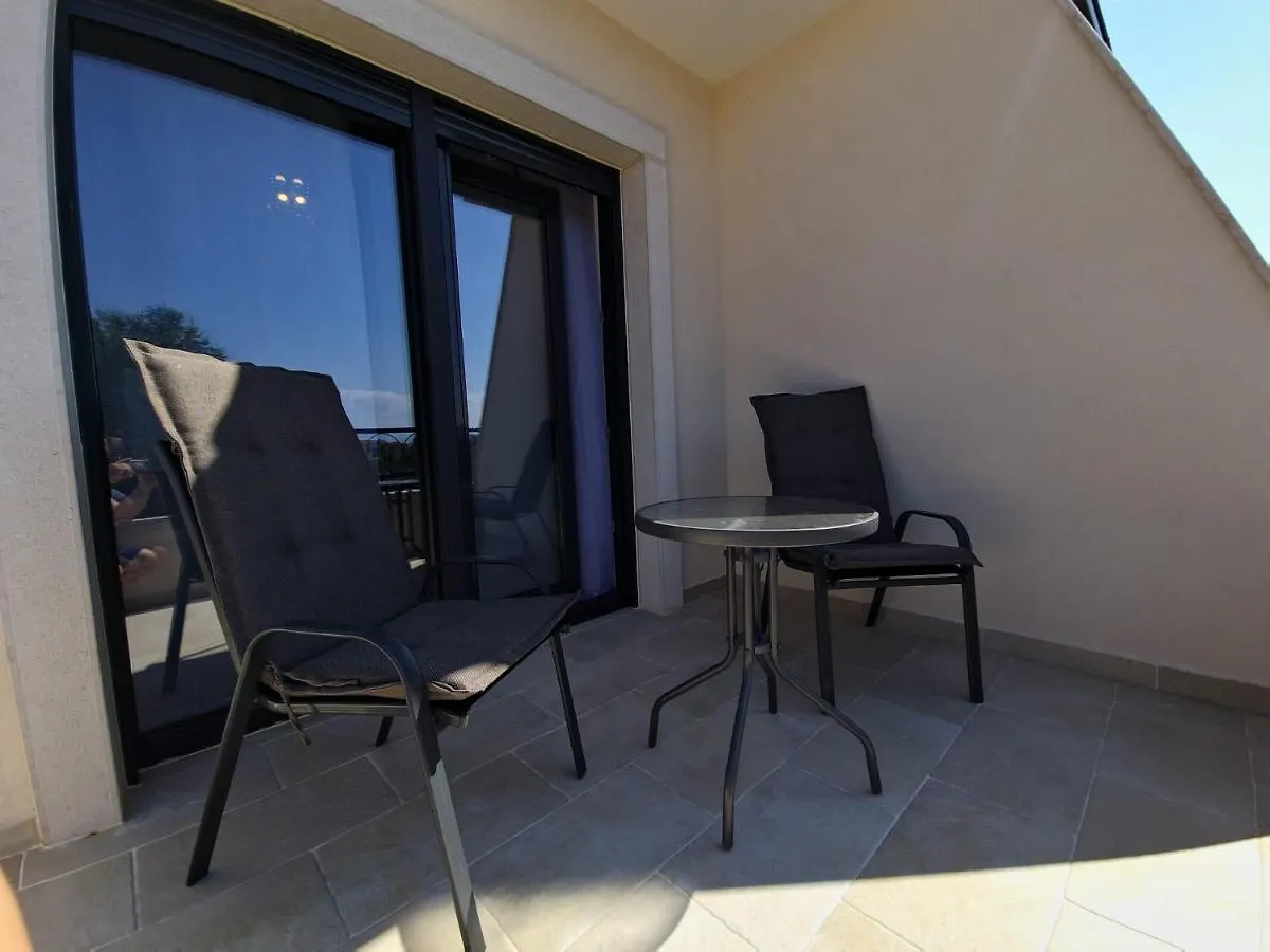 Luxury Villa Laura Malinska