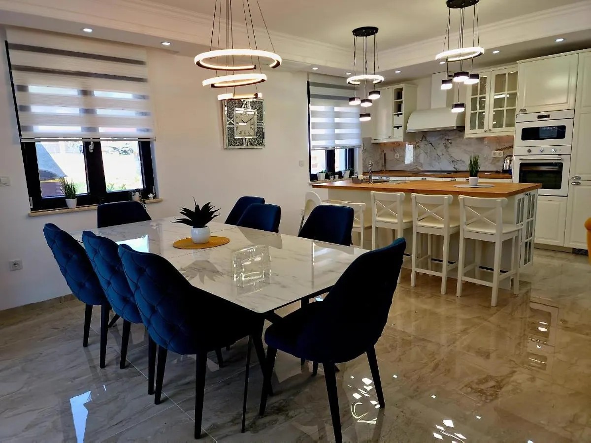 Luxury Villa Laura Malinska