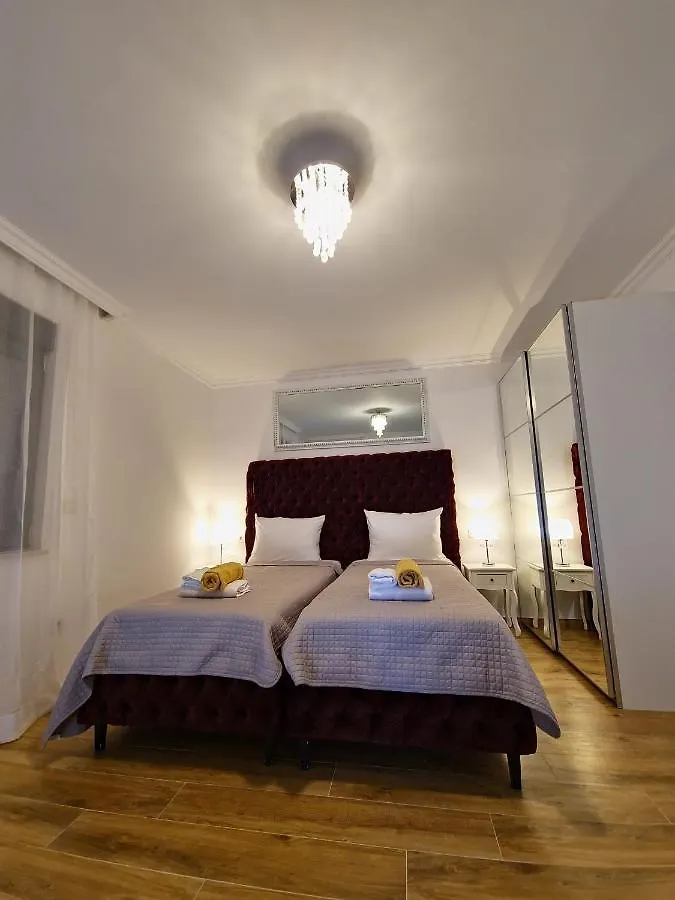 Luxury Villa Laura Malinska